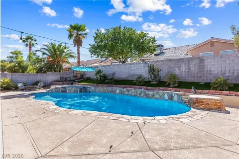 7233 Hawk Haven St, Las Vegas, NV 89131