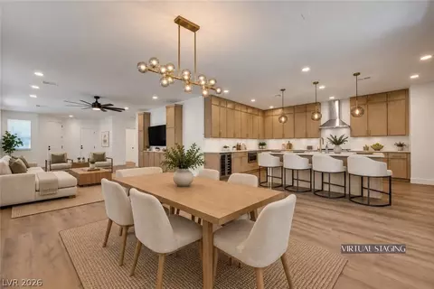 121 Torchwood Ln, Las Vegas, NV 89144