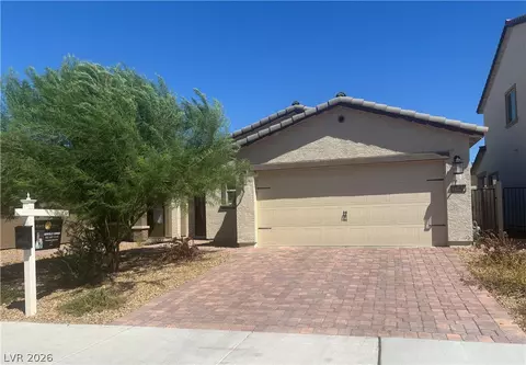 2780 Predator Pl, Las Vegas, NV 89156