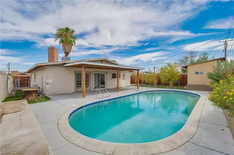 4671 Marnell Dr, Las Vegas, NV 89121