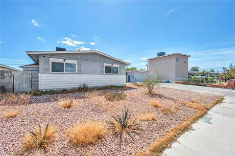5801 Harmony Ave, Las Vegas, NV 89107