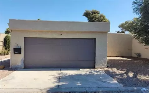 4217 Park Ct, Las Vegas, NV 89110