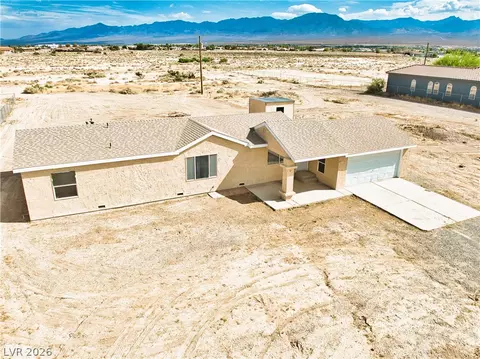420 E Hickory St, Pahrump, NV 89048