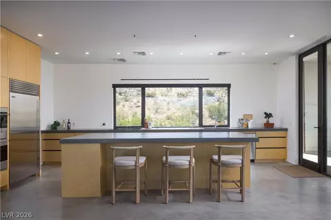 Kitchen - 59 Arroyo Rd, Blue Diamond, NV 89004 photo 1 of 5