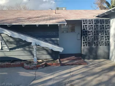 2005 E Oakey Blvd, Las Vegas, NV 89104