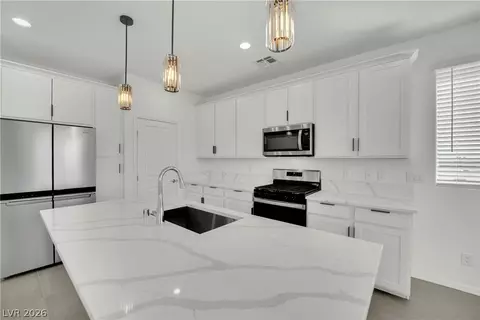 7805 Bethel Height Ln, Las Vegas, NV 89113