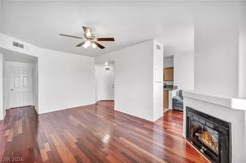 1050 E Cactus Ave #2088, Las Vegas, NV 89183