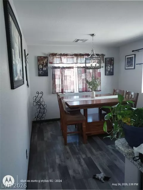 10323 W Turret Peak Ave, Las Vegas, NV 89135