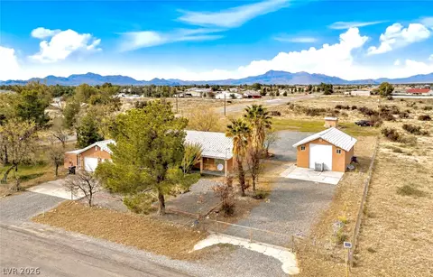 1700 W Hickory St, Pahrump, NV 89048