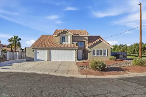 6700 Bent Wood Ct, Las Vegas, NV 89108