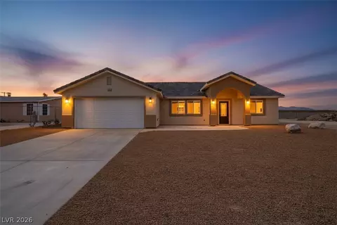 3925 N Mayfield Ranch Rd, Pahrump, NV 89060