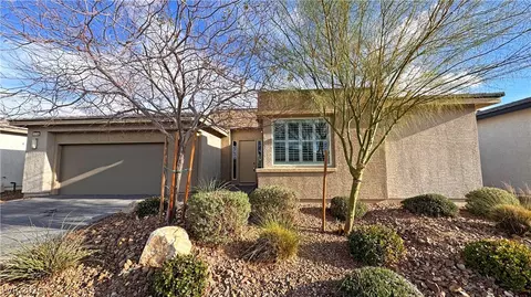 5119 E Long Leaf Ct, Pahrump, NV 89061