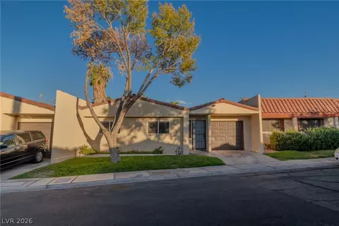 5676 Hobble Creek Dr, Las Vegas, NV 89120