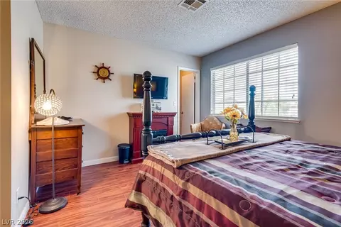 Bedroom - 836 Vermillion Dr, Henderson, NV 89002 photo 10 of 10