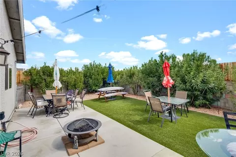 Exterior - 836 Vermillion Dr, Henderson, NV 89002 photo 10 of 12