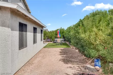 Exterior - 836 Vermillion Dr, Henderson, NV 89002 photo 7 of 12