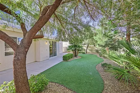 Exterior - 796 Vortex Ave, Henderson, NV 89002 photo 3 of 9