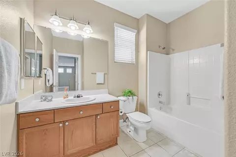 Bath - 796 Vortex Ave, Henderson, NV 89002 photo 1 of 3