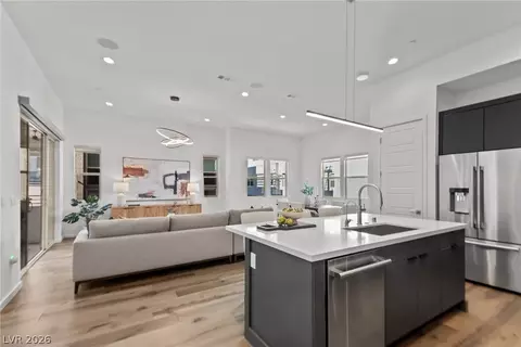 659 Grey Saker St, Las Vegas, NV 89138
