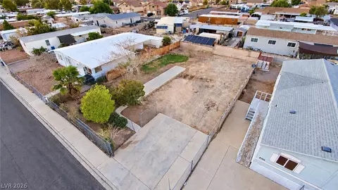 6196 Castlemont Ave, Las Vegas, NV 89156