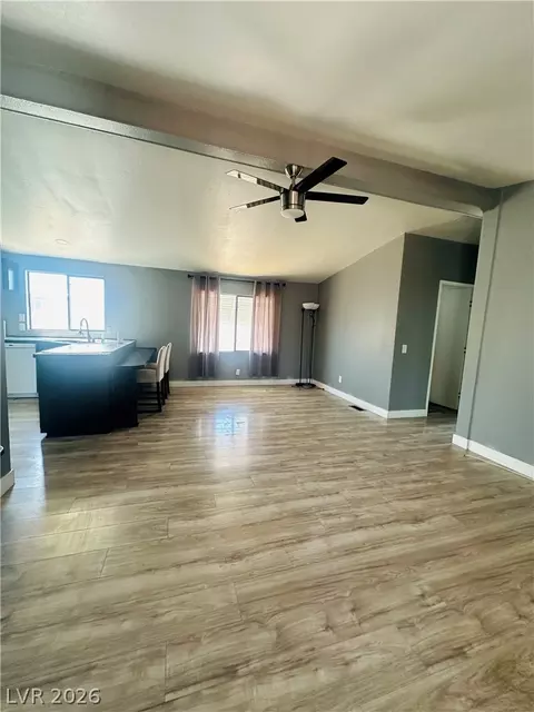 2878 Green Tree Ave, Las Vegas, NV 89142