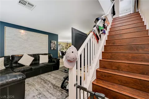 8325 Haven Cove Ave, Las Vegas, NV 89113