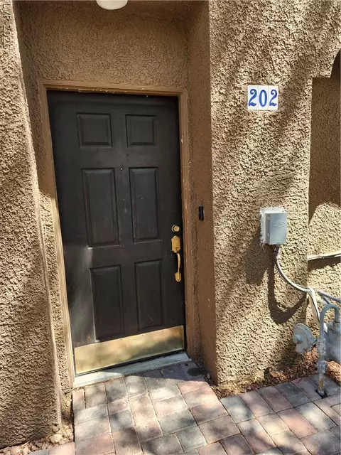 7250 Diamond Canyon Ln #202, Las Vegas, NV 89149