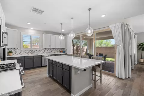 758 Faircliff Ct, Henderson, NV 89052