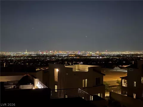 11568 Midnight Melody Ave, Las Vegas, NV 89138