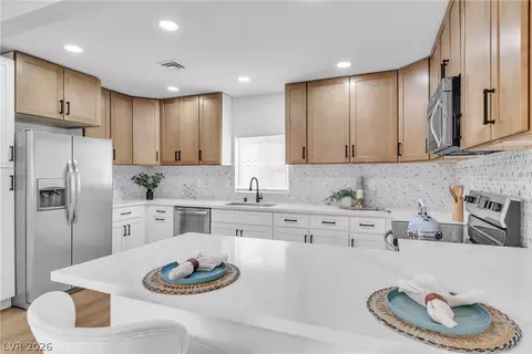 228 Earl St, Las Vegas, NV 89101