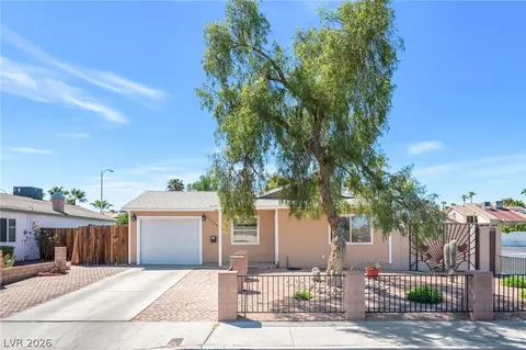 2524 Valparaiso St, Las Vegas, NV 89108
