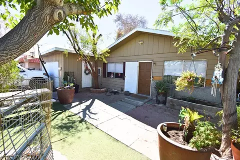 5305 Camden Ave, Las Vegas, NV 89122