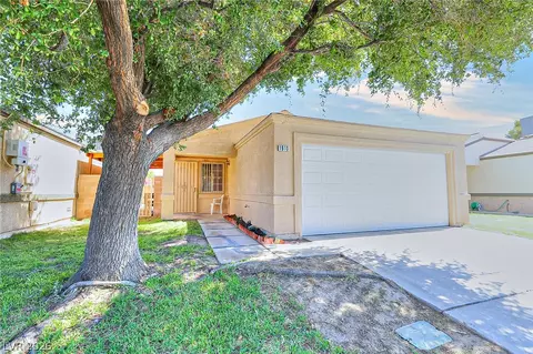 1910 Winter Hill St, Las Vegas, NV 89106