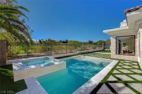 1900 Glenview Dr, Las Vegas, NV 89134