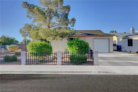 6304 Molino St, Las Vegas, NV 89108