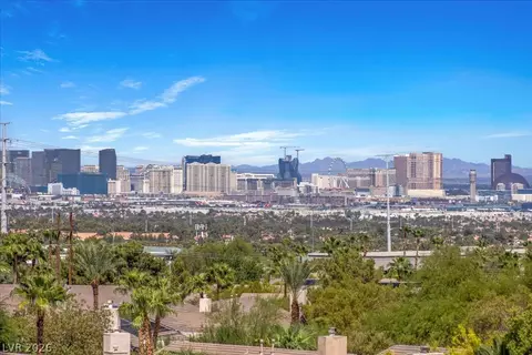 2500 Antique Blossom Ave, Henderson, NV 89052