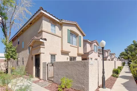 9664 Belle Regal St, Las Vegas, NV 89123