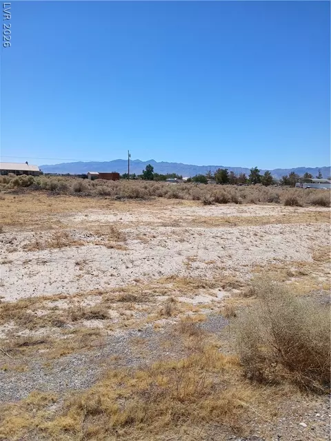 2701 E Idlewild St, Pahrump, NV 89048