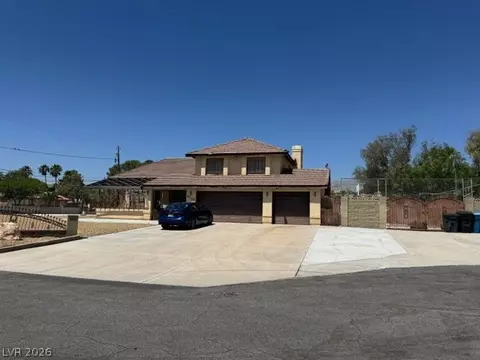 8740 W Hammer Ln, Las Vegas, NV 89149