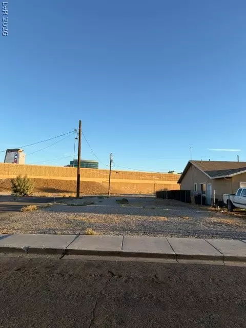 610 W Mcwilliams Ave, Las Vegas, NV 89106