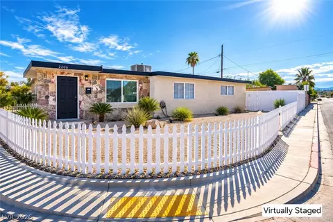 2206 E Oakey Blvd, Las Vegas, NV 89104