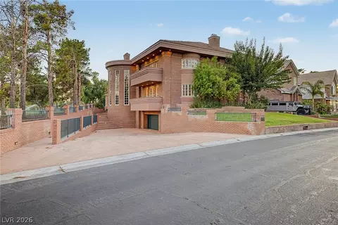 1105 Broadmoor Ave, Las Vegas, NV 89109