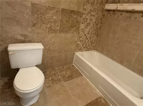 Bath - 1071 Canyon St, Ely, NV 89301 photo 5 of 5