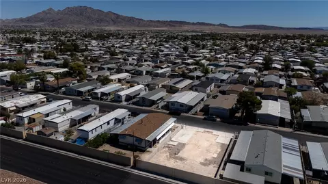 3499 Allegheny Dr, Las Vegas, NV 89122