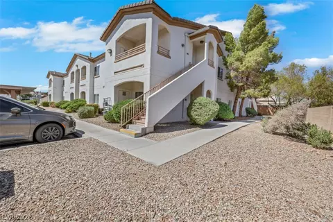 5650 E Sahara Ave #2017, Las Vegas, NV 89142