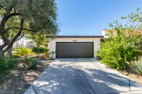 3161 Espanol Dr, Las Vegas, NV 89121