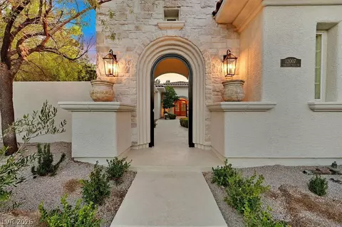 12007 Oakland Hills Dr, Las Vegas, NV 89141