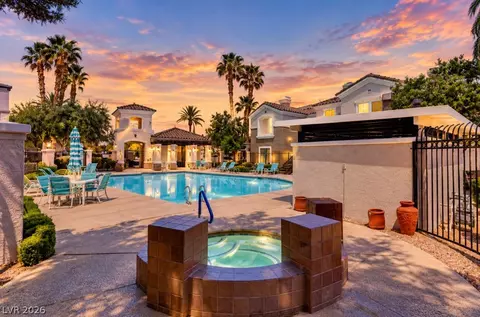 2325 Windmill Pkwy #1813, Henderson, NV 89074