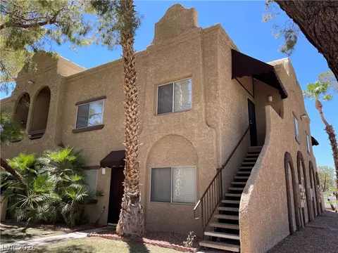 5101 Pioneer Ave #203, Las Vegas, NV 89146