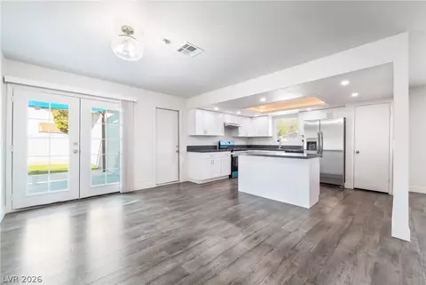 3623 E Biela Ave, Las Vegas, NV 89120